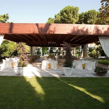Hotel Garden 3*