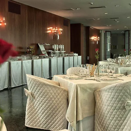 מלון Garden מולפטה